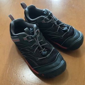 Keen Chandler CNX youth size 3 shoes